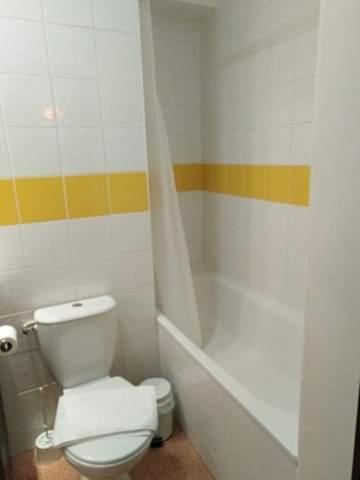 Studio Privatif Dans Hotel Residence Nimes Gare Kültér fotó