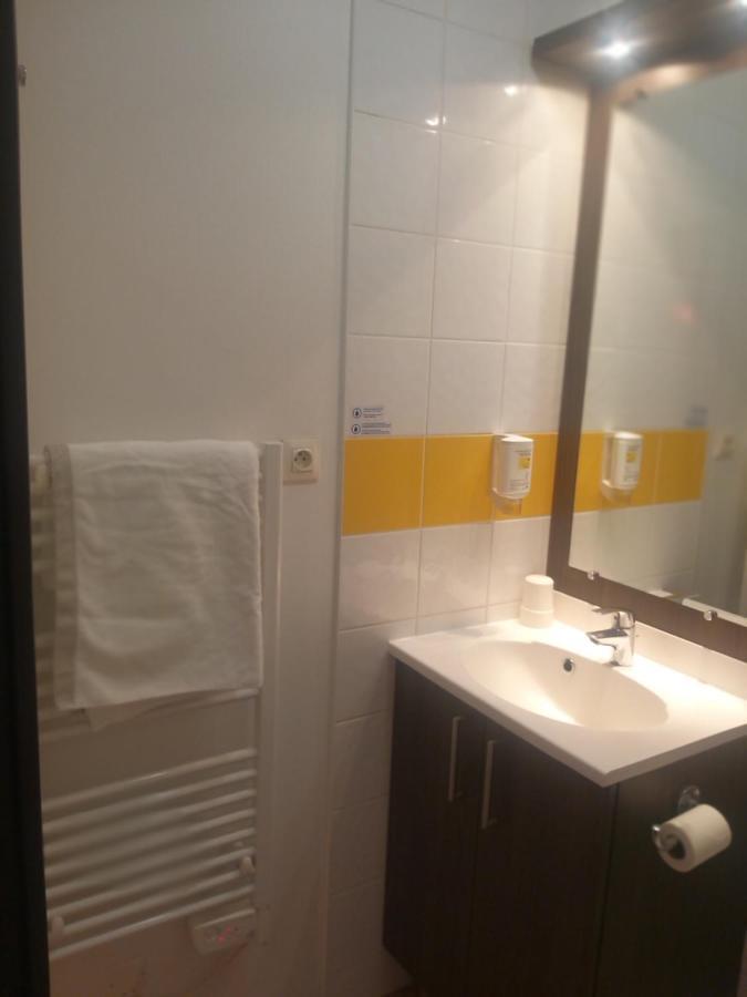 Studio Privatif Dans Hotel Residence Nimes Gare Kültér fotó