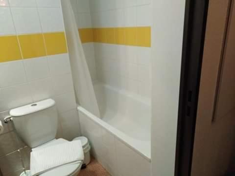 Studio Privatif Dans Hotel Residence Nimes Gare Kültér fotó