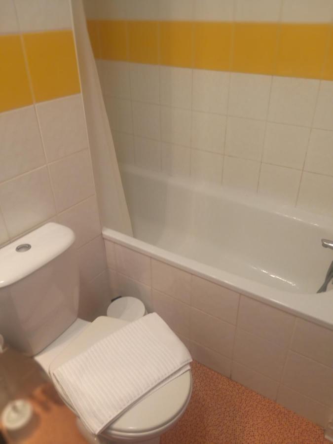Studio Privatif Dans Hotel Residence Nimes Gare Kültér fotó