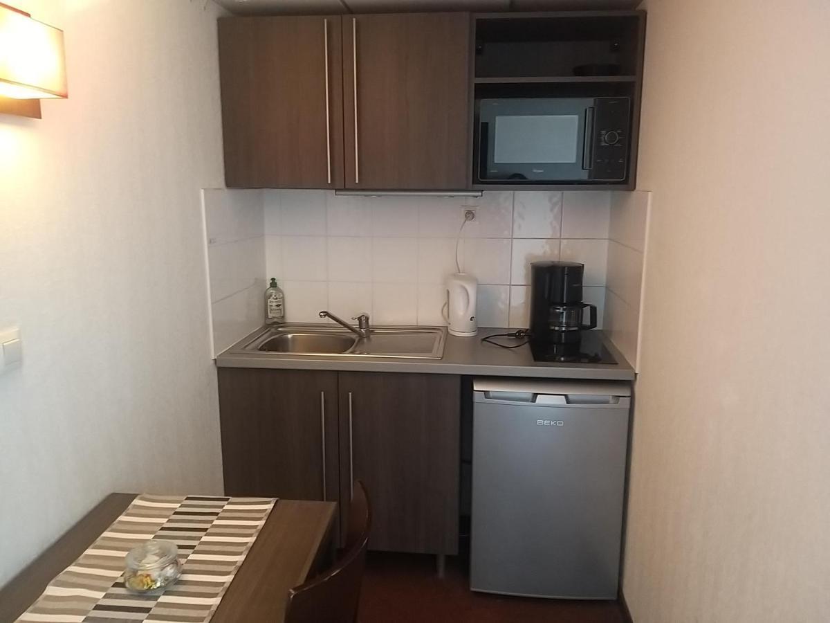 Studio Privatif Dans Hotel Residence Nimes Gare Kültér fotó
